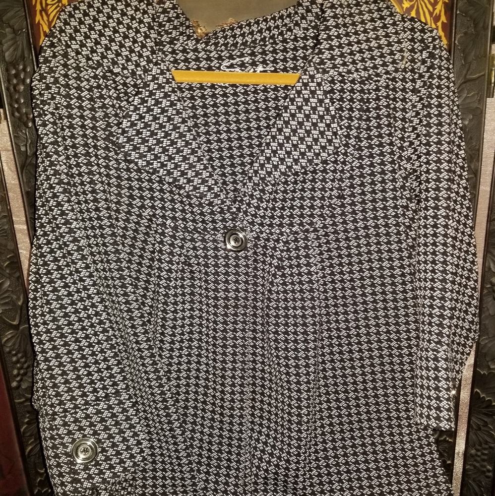 Soft by Avenue jacket
